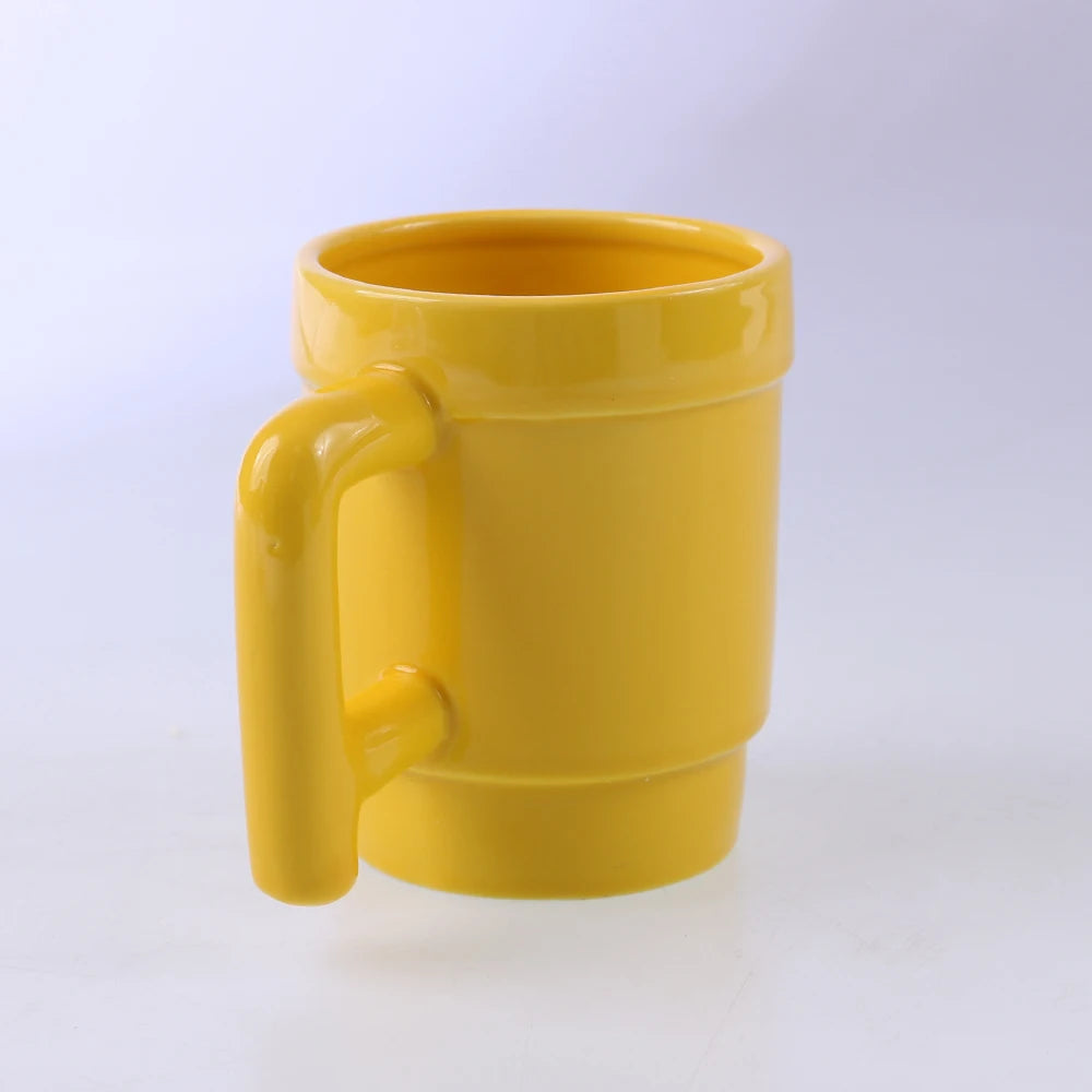250ml Ceramic Smiley Mug - Cute Design, Microwave Safe Cups Ideal Gift for Friends Home Office Daily Drinkware